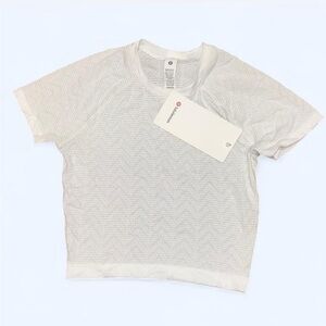 NWT Lululemon white Swiftly Pointelle Cropped tech Sleeve Top